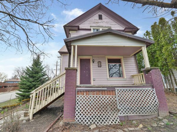 204 S Crosby St, Tekoa, WA 99033