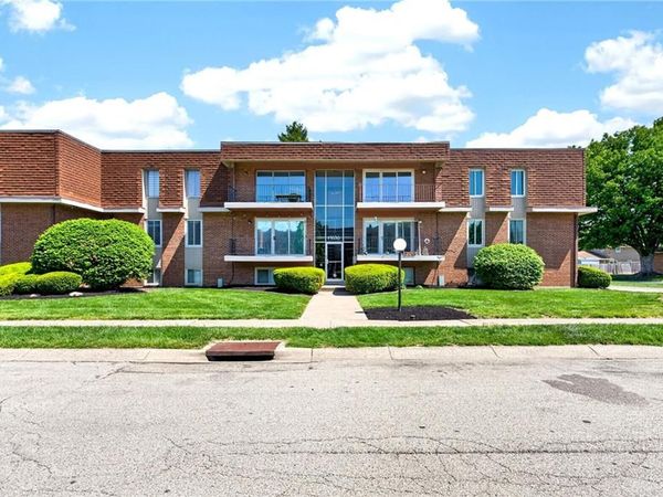 1636 Mars Hill Drive, Unit C, West Carrollton, OH 45449