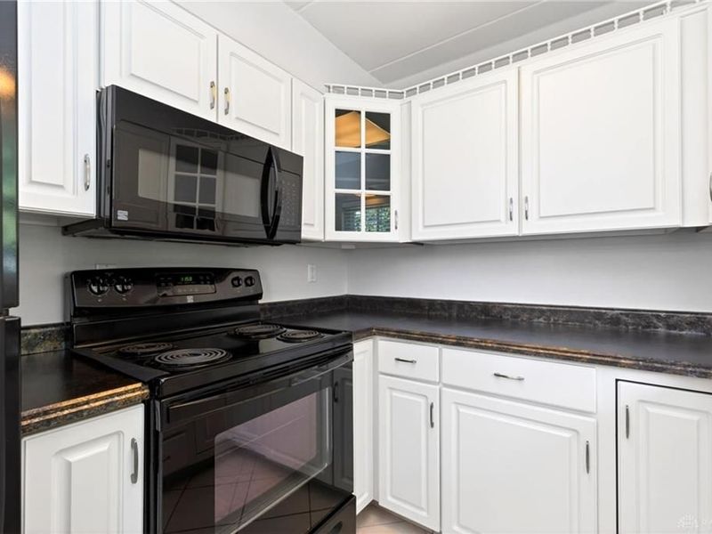 1636 Mars Hill Drive, Unit C, West Carrollton, OH 45449 Photo 16