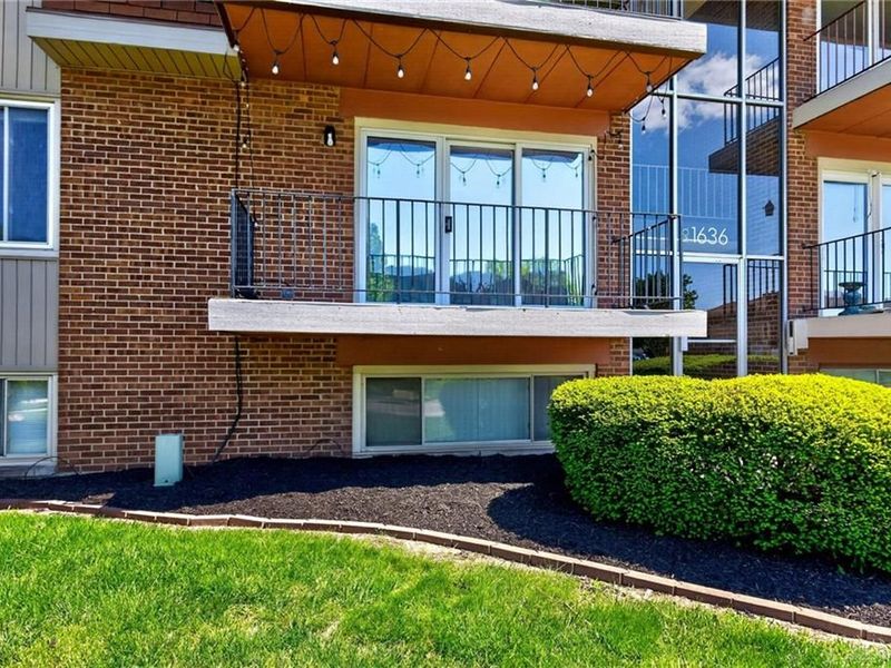 1636 Mars Hill Drive, Unit C, West Carrollton, OH 45449 Photo 2