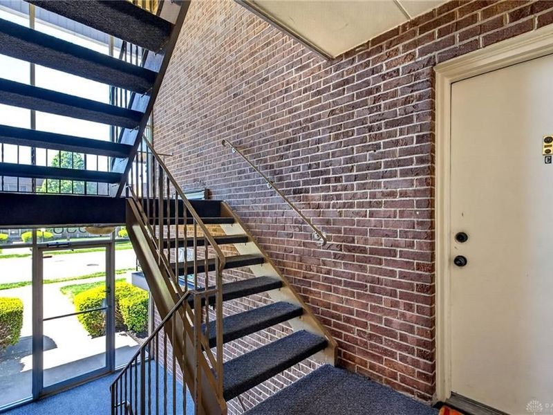 1636 Mars Hill Drive, Unit C, West Carrollton, OH 45449 Photo 6