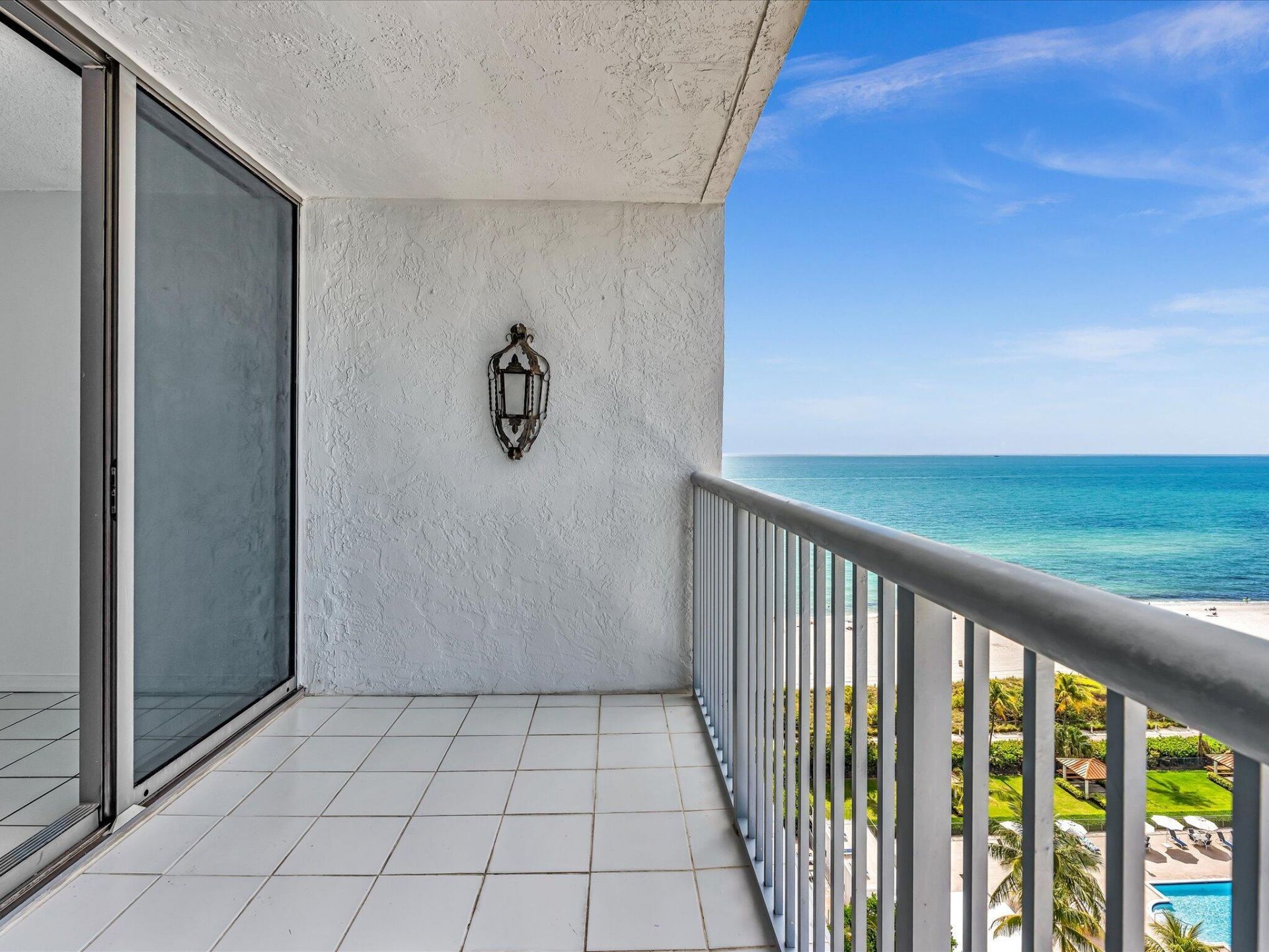 2655 Collins Avenue, Unit 1710, Miami Beach, FL 33140 Photo