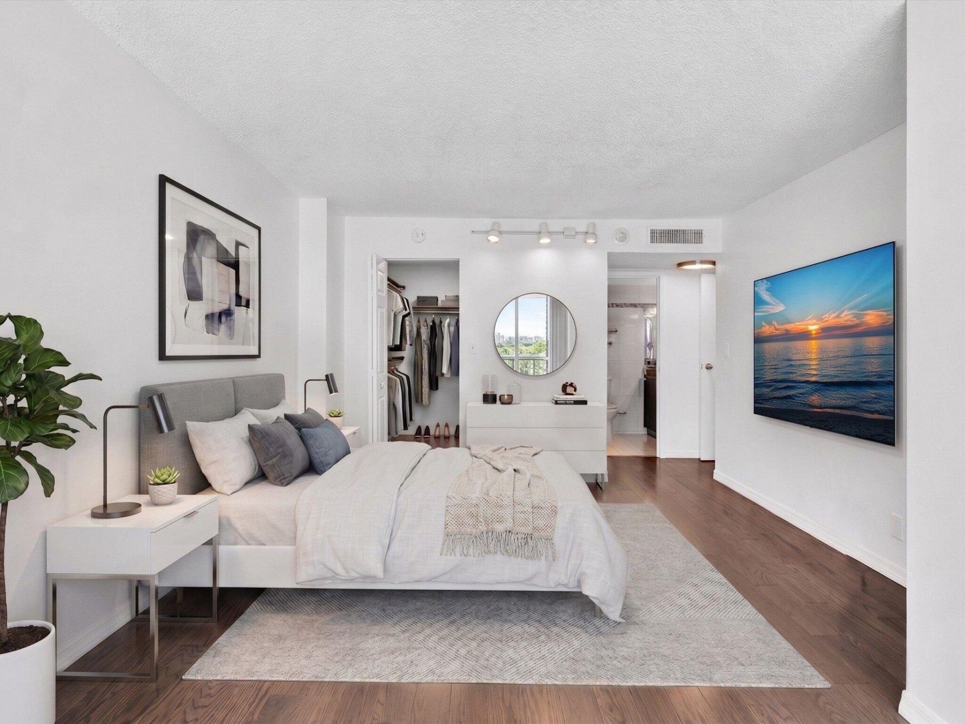 2655 Collins Avenue, Unit 1710, Miami Beach, FL 33140 Photo