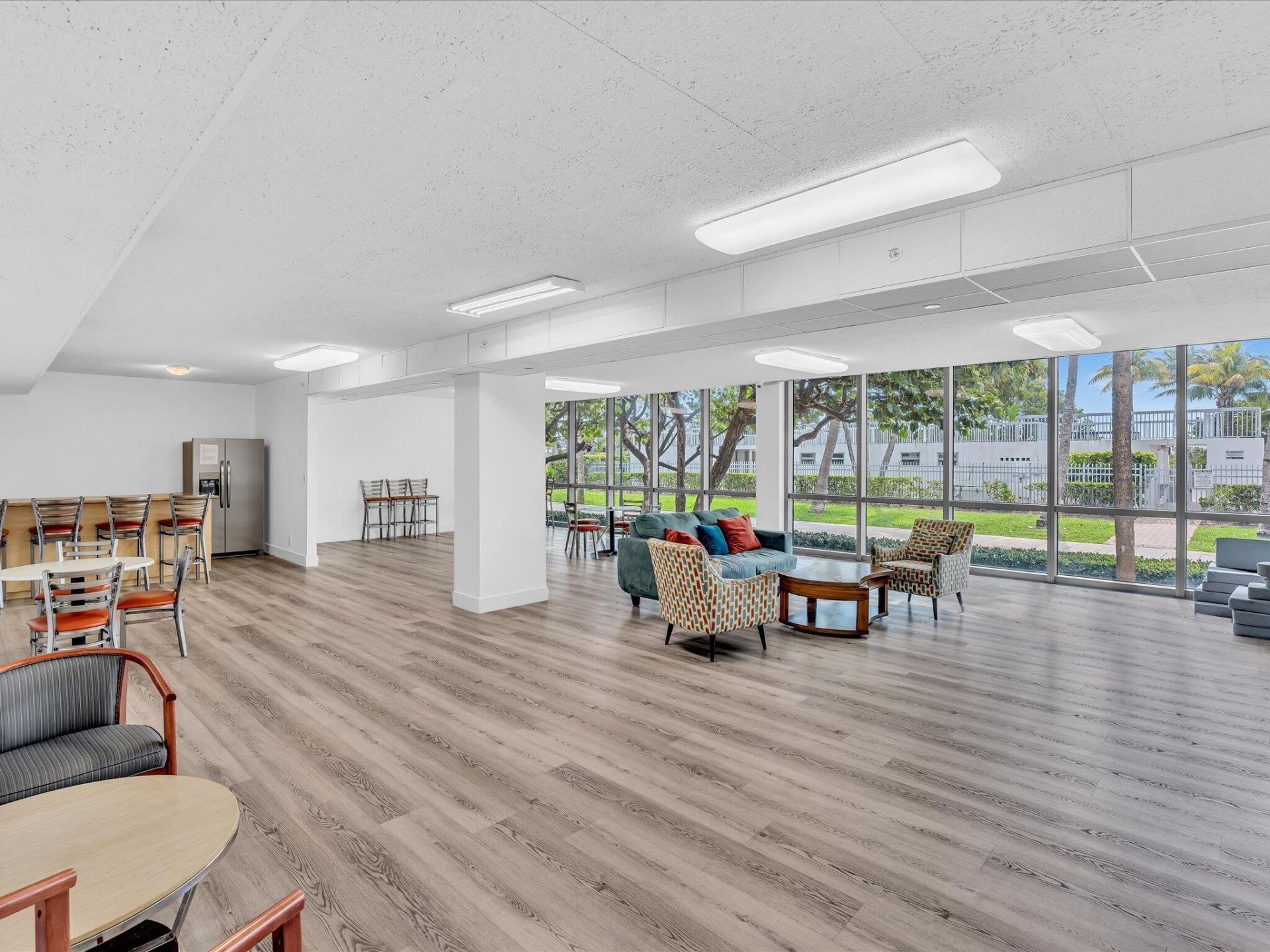 2655 Collins Avenue, Unit 1710, Miami Beach, FL 33140 Photo