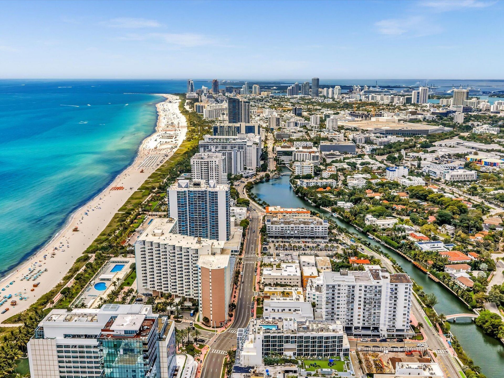 2655 Collins Avenue, Unit 1710, Miami Beach, FL 33140 Photo