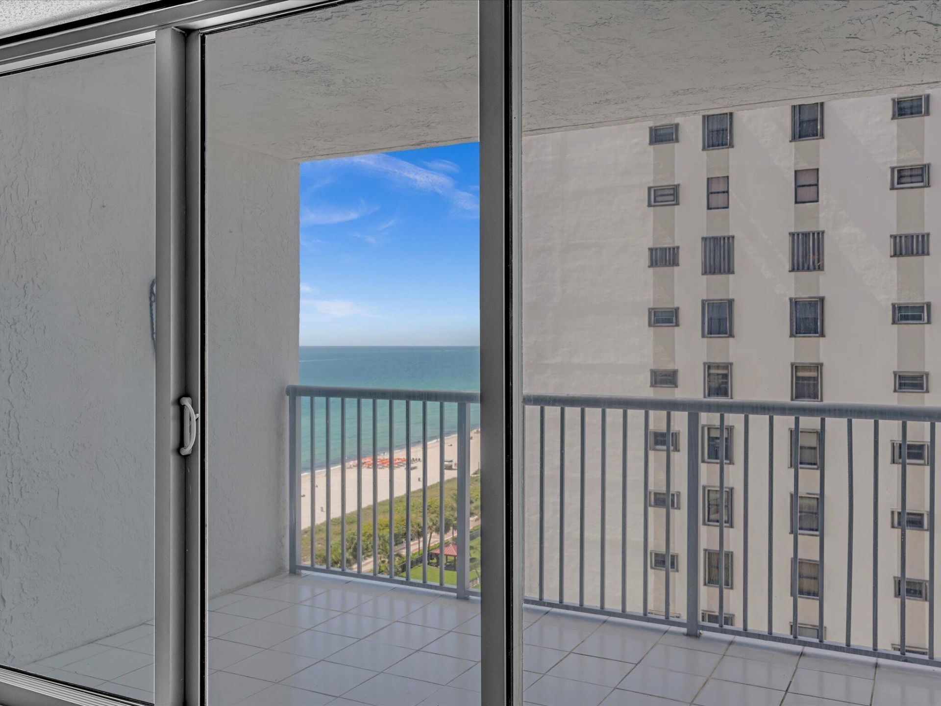 2655 Collins Avenue, Unit 1710, Miami Beach, FL 33140 Photo