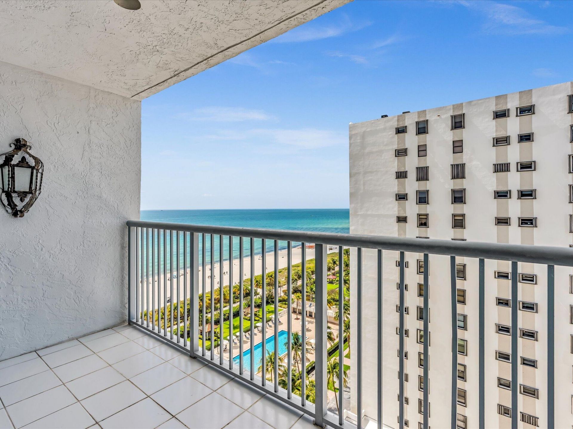 2655 Collins Avenue, Unit 1710, Miami Beach, FL 33140 Photo