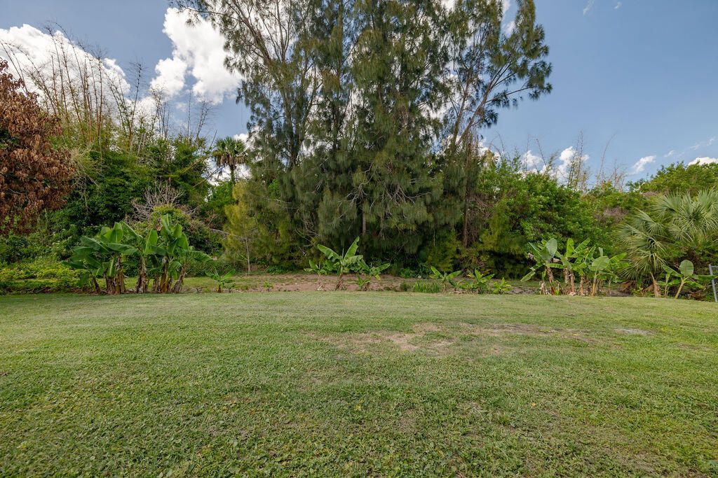 320 Chamberlain Boulevard, Fort Pierce, FL 34946 Photo