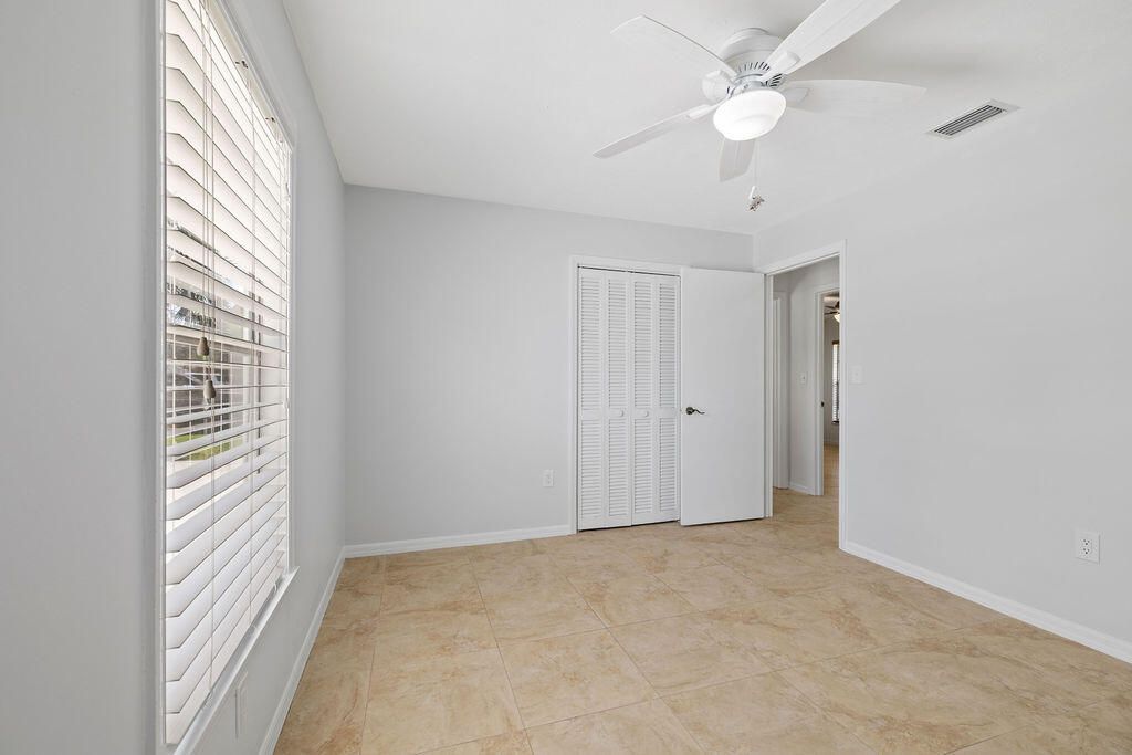 320 Chamberlain Boulevard, Fort Pierce, FL 34946 Photo