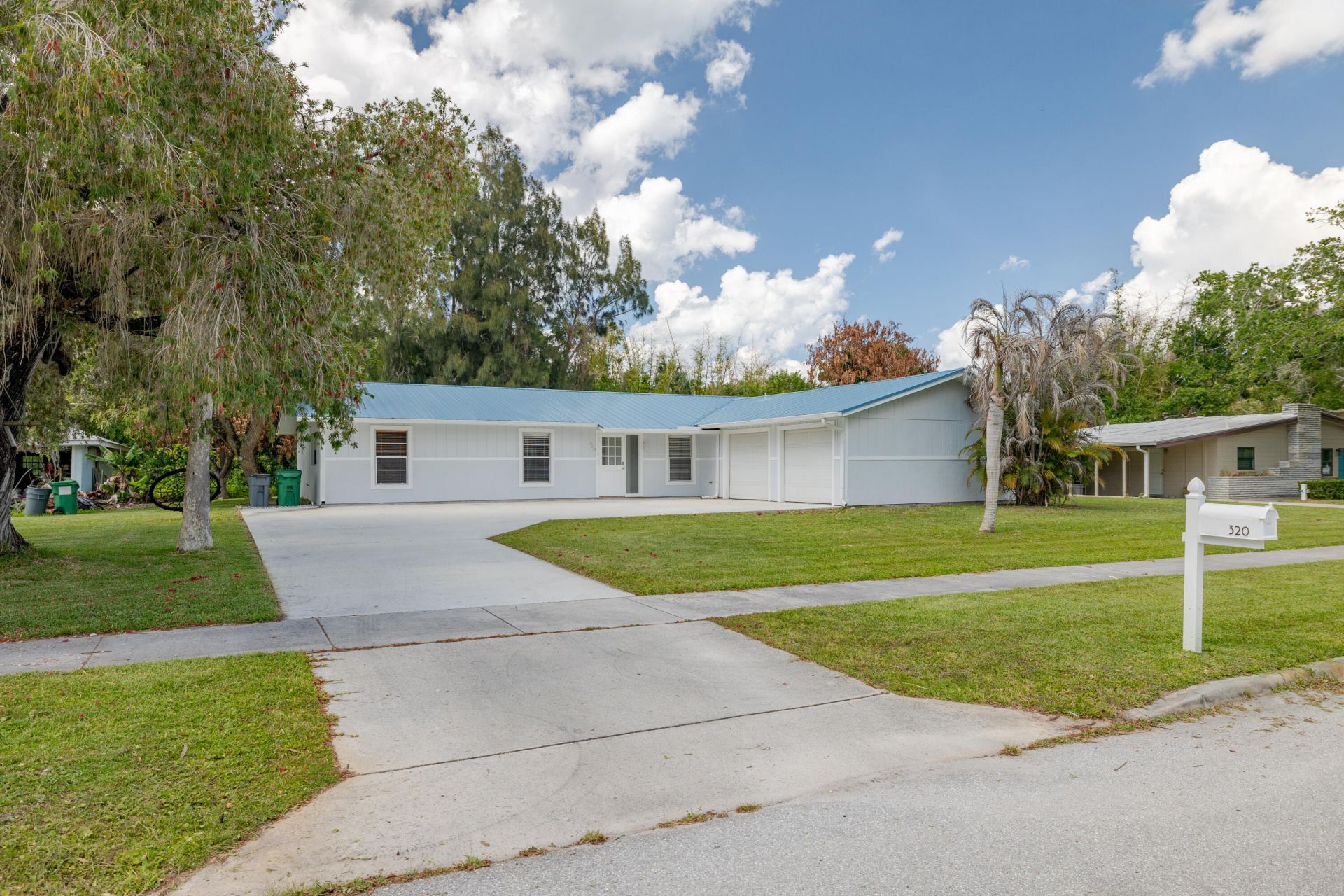 320 Chamberlain Boulevard, Fort Pierce, FL 34946 Photo