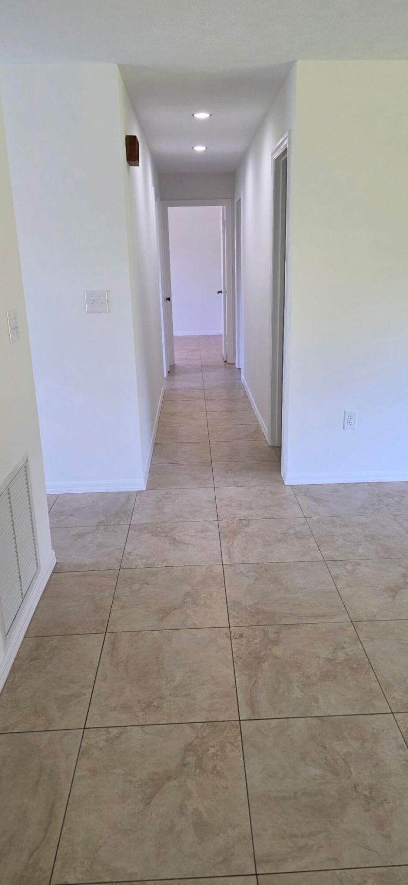 320 Chamberlain Boulevard, Fort Pierce, FL 34946 Photo