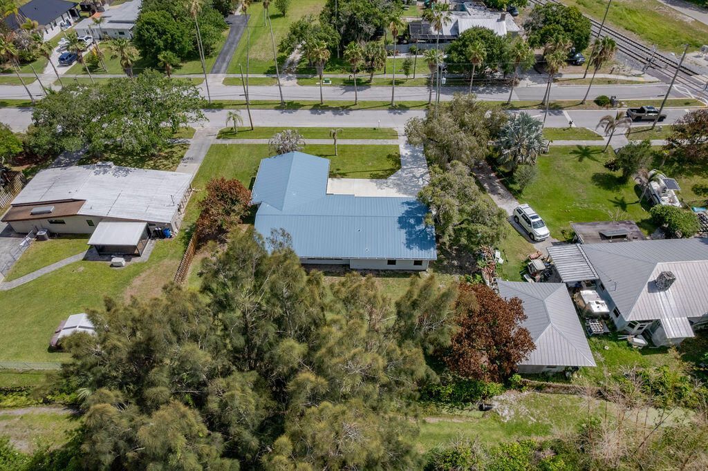 320 Chamberlain Boulevard, Fort Pierce, FL 34946 Photo