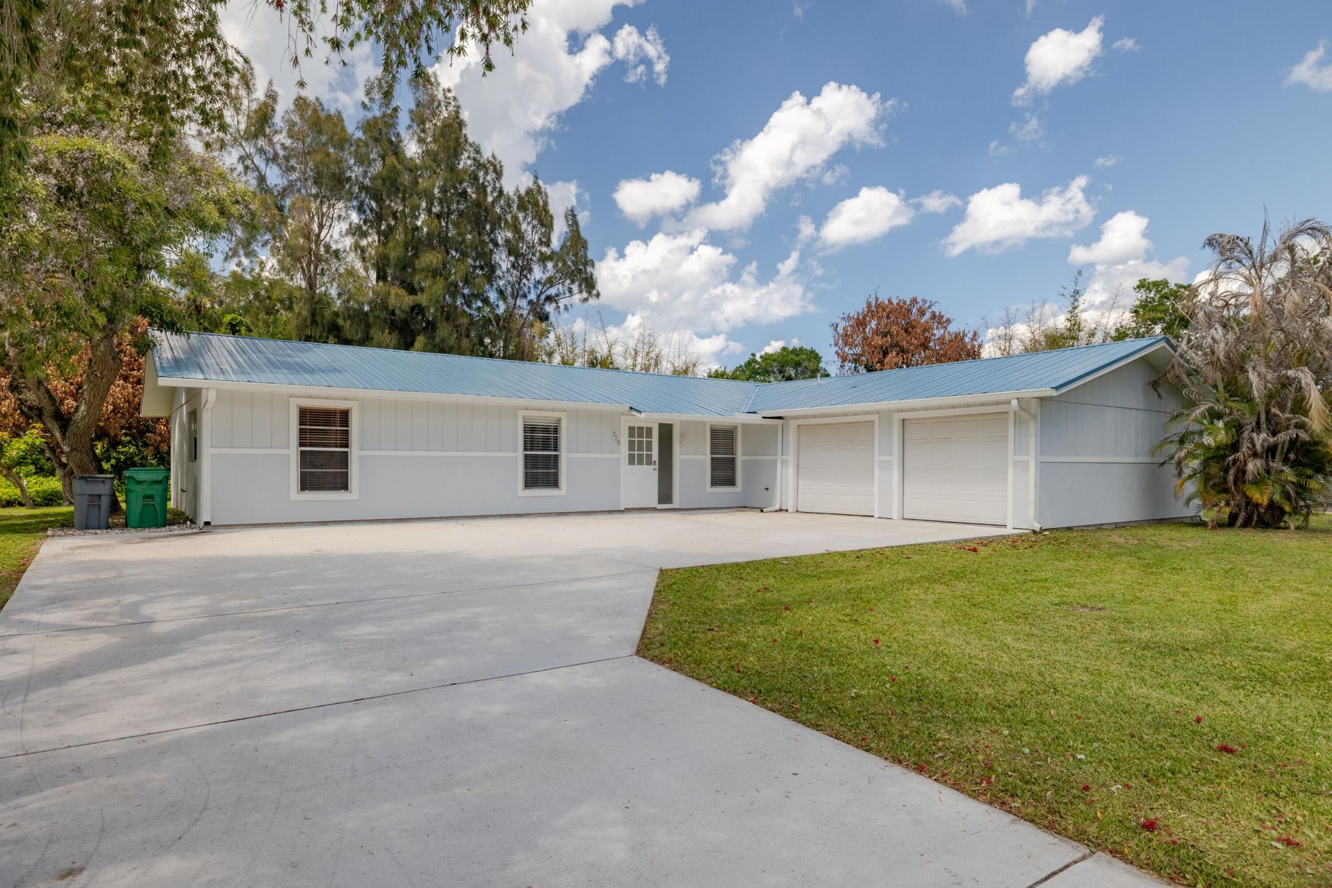 320 Chamberlain Boulevard, Fort Pierce, FL 34946 Photo