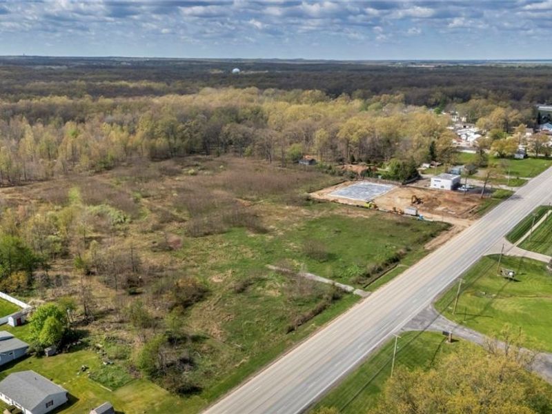 3355 Liberty Avenue, Vermilion, OH 44089 Photo 10