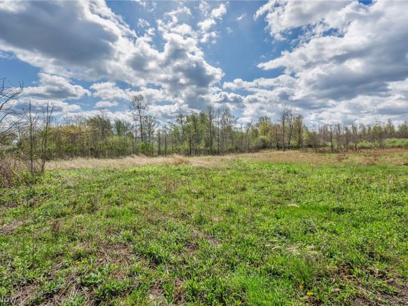 3355 Liberty Avenue, Vermilion, OH 44089 Photo 6