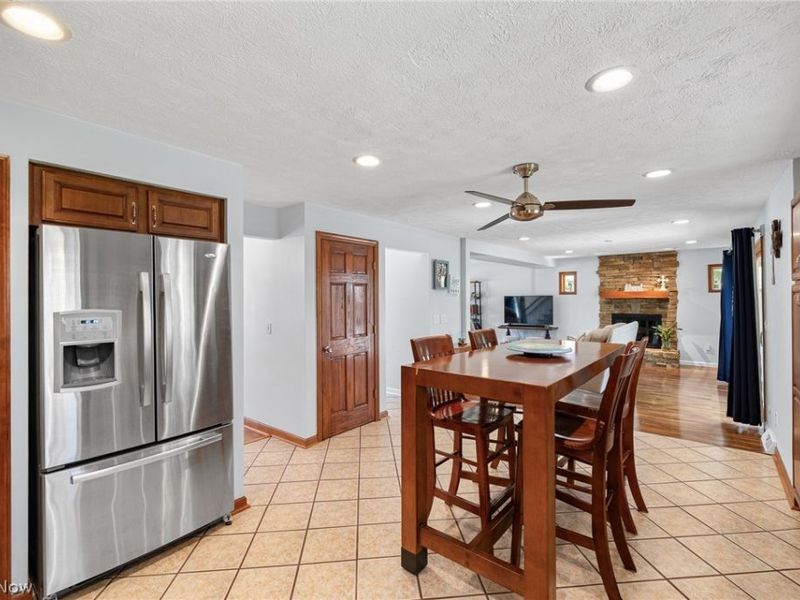 27446 Benwood Circle, North Olmsted, OH 44070 Photo 14