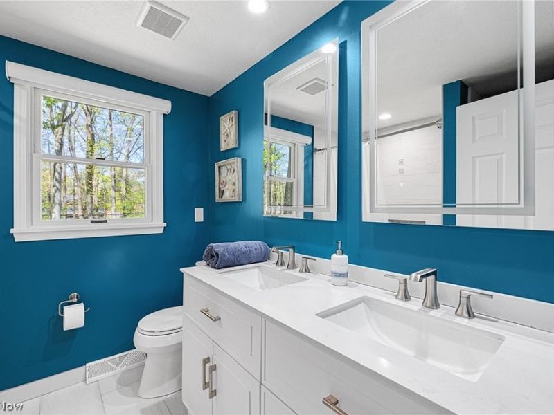 27446 Benwood Circle, North Olmsted, OH 44070 Photo 22