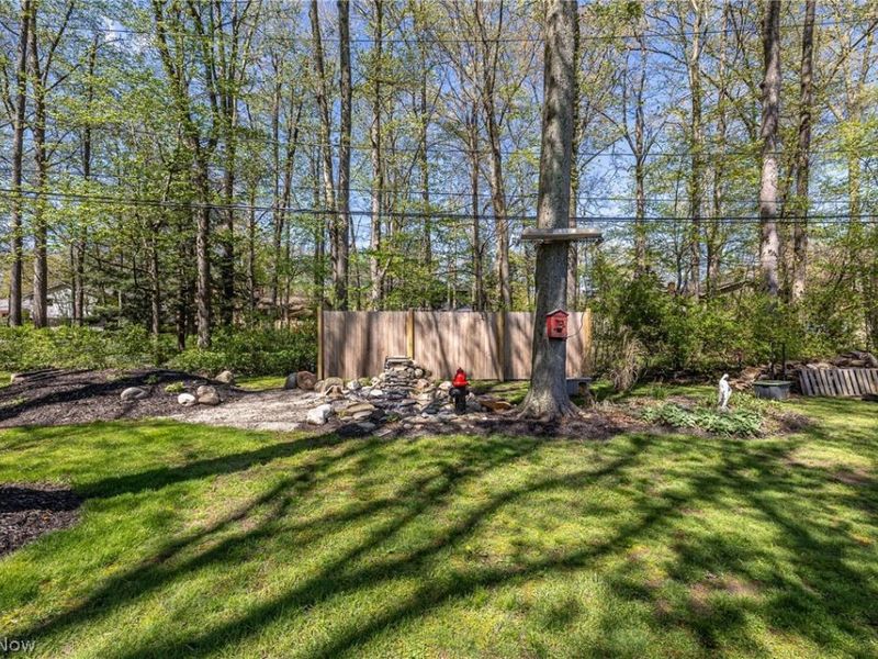 27446 Benwood Circle, North Olmsted, OH 44070 Photo 42