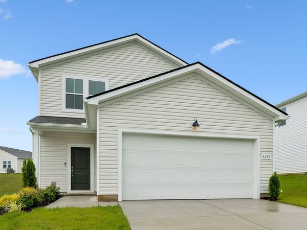 3276 Barrel Oak Pass, Columbia, TN 38401