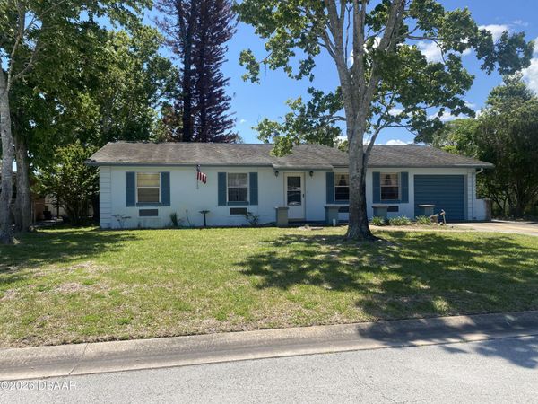 67 Broadmoor Circle, Ormond Beach, FL 32174