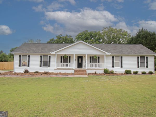 225 Graystone Drive, Covington, GA 30014