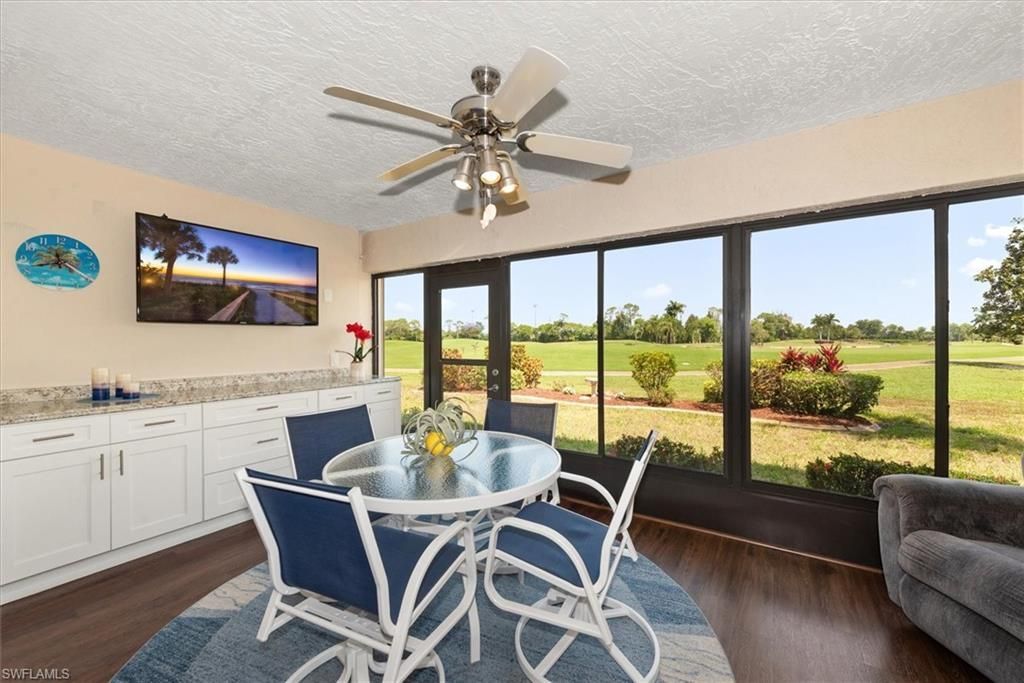 5805 Trailwinds Dr, Unit 314, Fort Myers, FL 33907 Photo