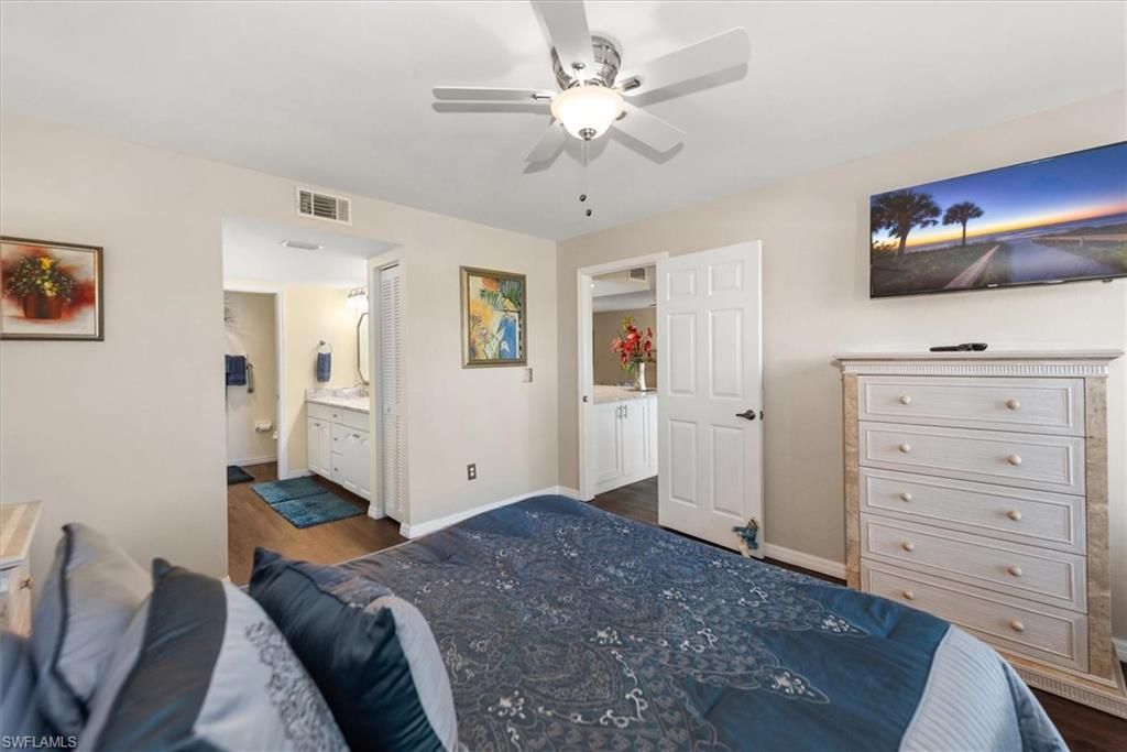 5805 Trailwinds Dr, Unit 314, Fort Myers, FL 33907 Photo