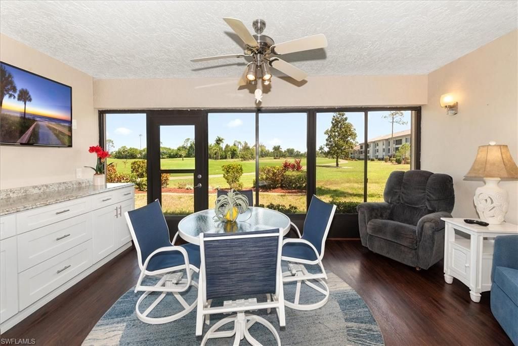 5805 Trailwinds Dr, Unit 314, Fort Myers, FL 33907 Photo