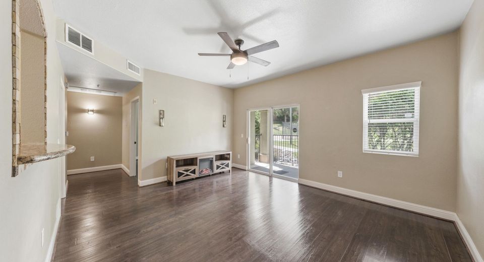 6850 Sharlands Avenue, Unit # 1078, Reno, NV 89523 Photo