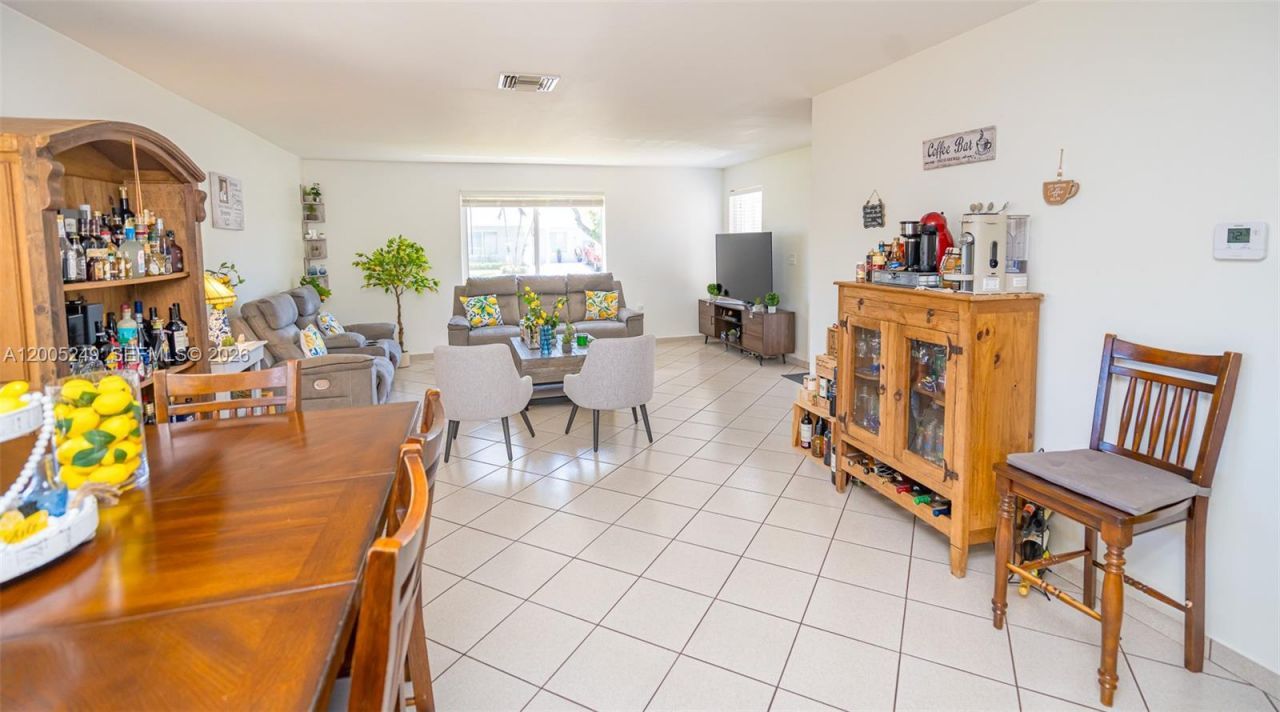 9786 SW 222nd Ter, Cutler Bay, FL 33190 Photo