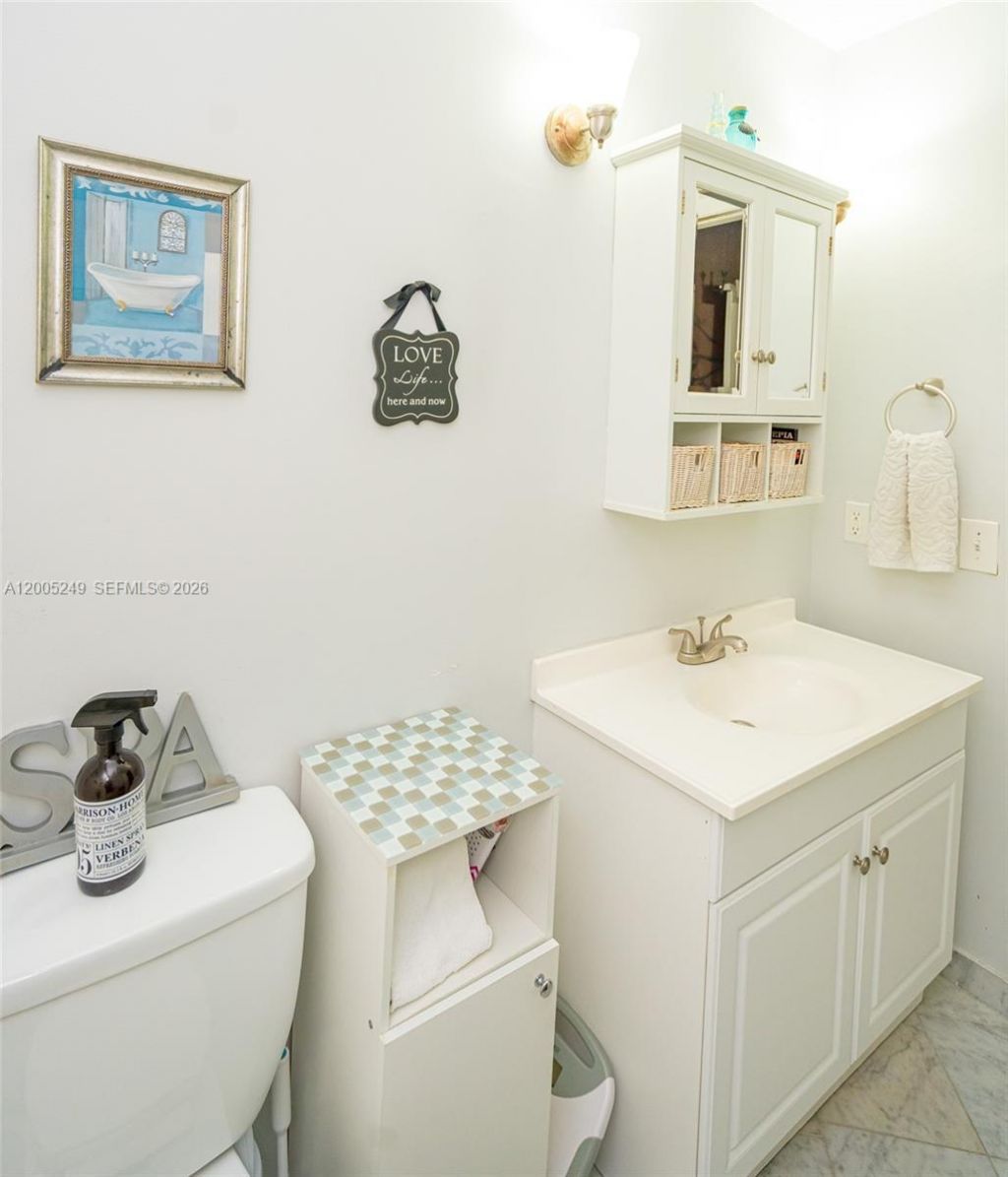 9786 SW 222nd Ter, Cutler Bay, FL 33190 Photo