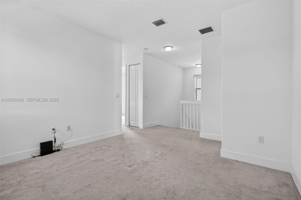 9886 W 34th Ave, Hialeah, FL 33018 Photo