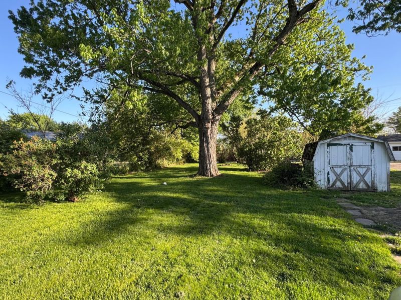 27 State Street, Jeffersonville, OH 43128 Photo 6