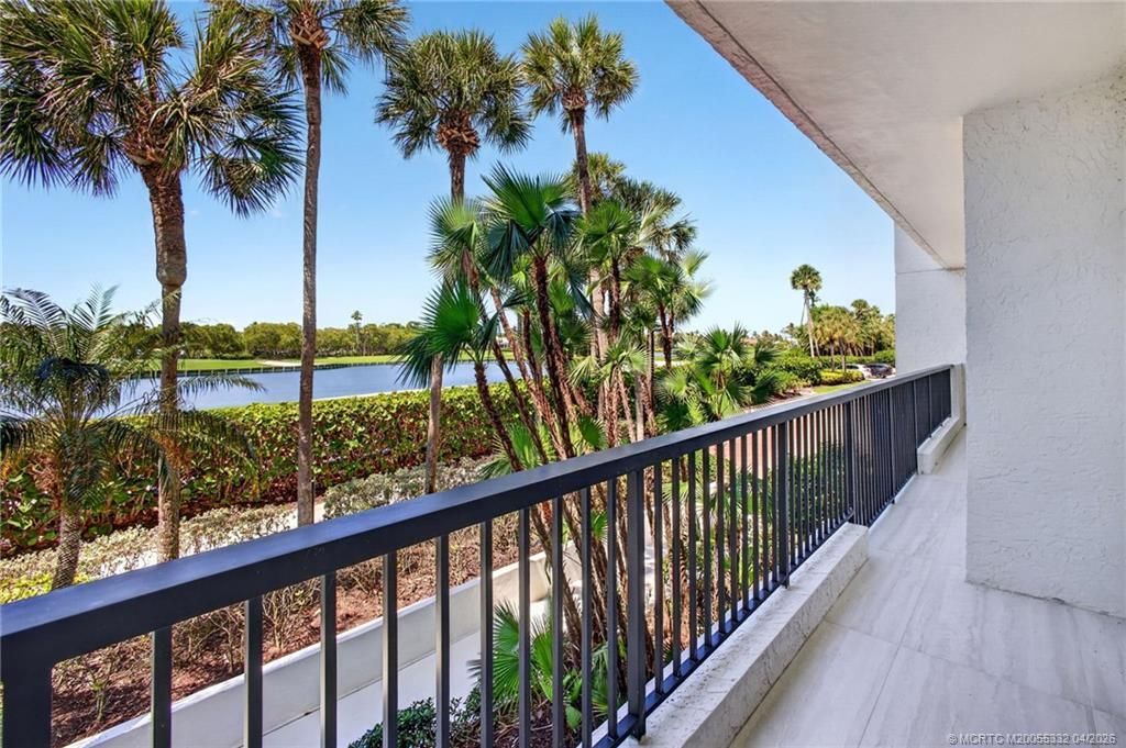 2812 SE Dune Drive, Unit 1102, Stuart, FL 34996 Photo