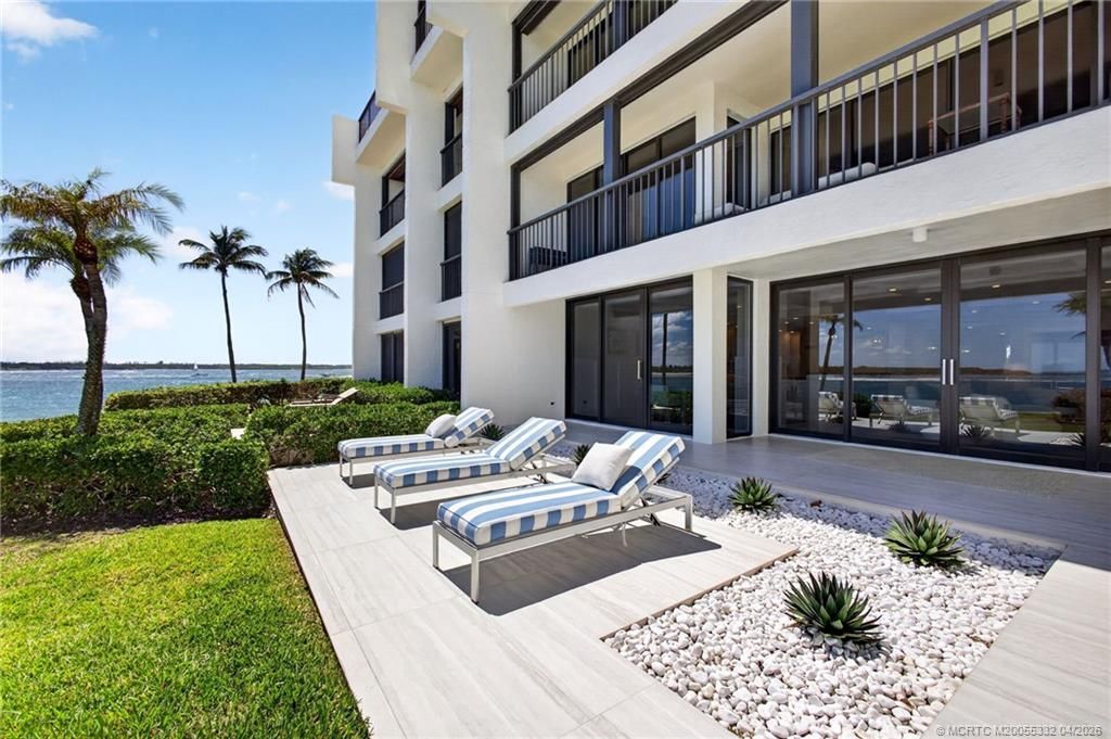 2812 SE Dune Drive, Unit 1102, Stuart, FL 34996 Photo