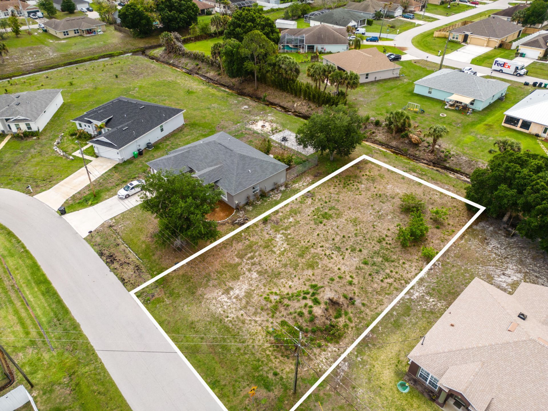 1110 SW Hunnicut Avenue, Port Saint Lucie, FL 34953 Photo