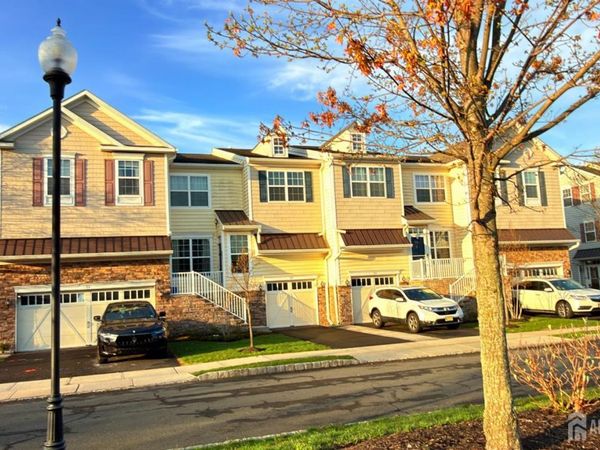 32 Morris Lane , Cranbury, NJ 08512