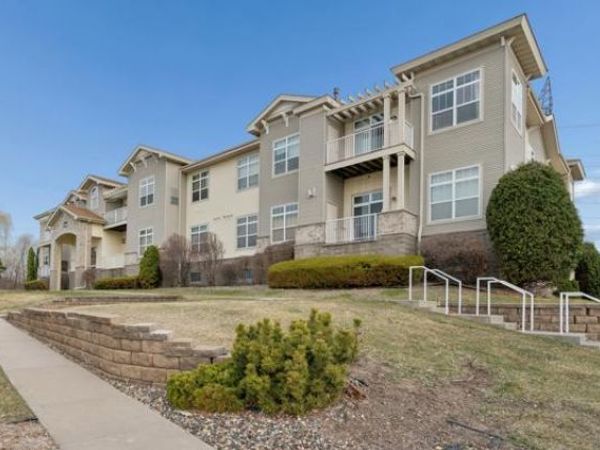 1244 County Road D E, Unit 206, Maplewood, MN 55109