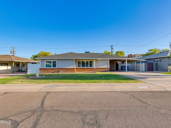 6713 E ALMERIA Road, Scottsdale, AZ 85257