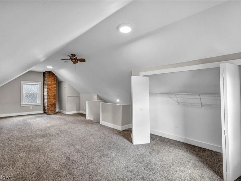 921 Helmsdale Road, Cleveland Heights, OH 44112 Photo 35