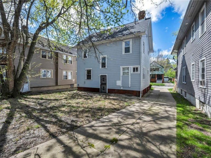 921 Helmsdale Road, Cleveland Heights, OH 44112 Photo 44