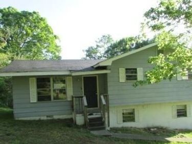 8 Taylor Street, Rossville, GA 30741