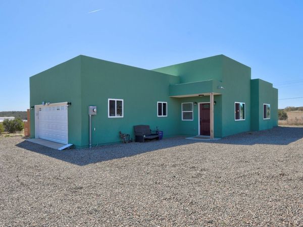 95 Skyline Drive, Edgewood, NM 87015