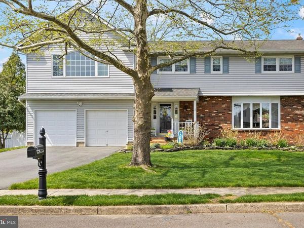 3 MASON COURT, HAMILTON, NJ 08690