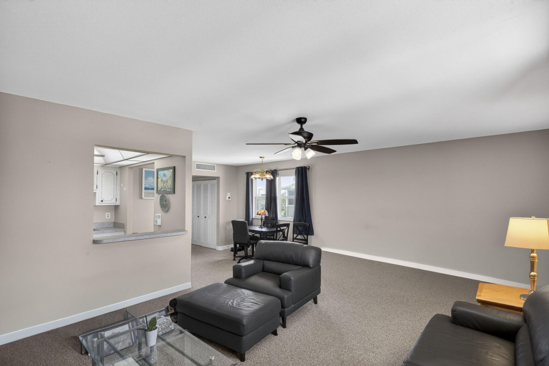 82 Flanders B, Delray Beach, FL 33484 Photo