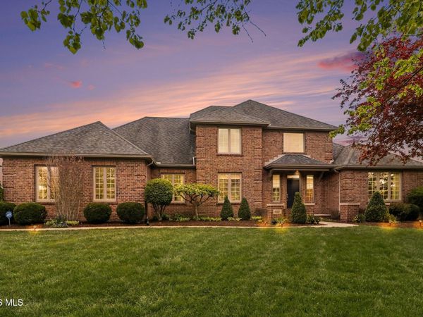 8737 Slate Ridge Court, Sylvania, OH 43560