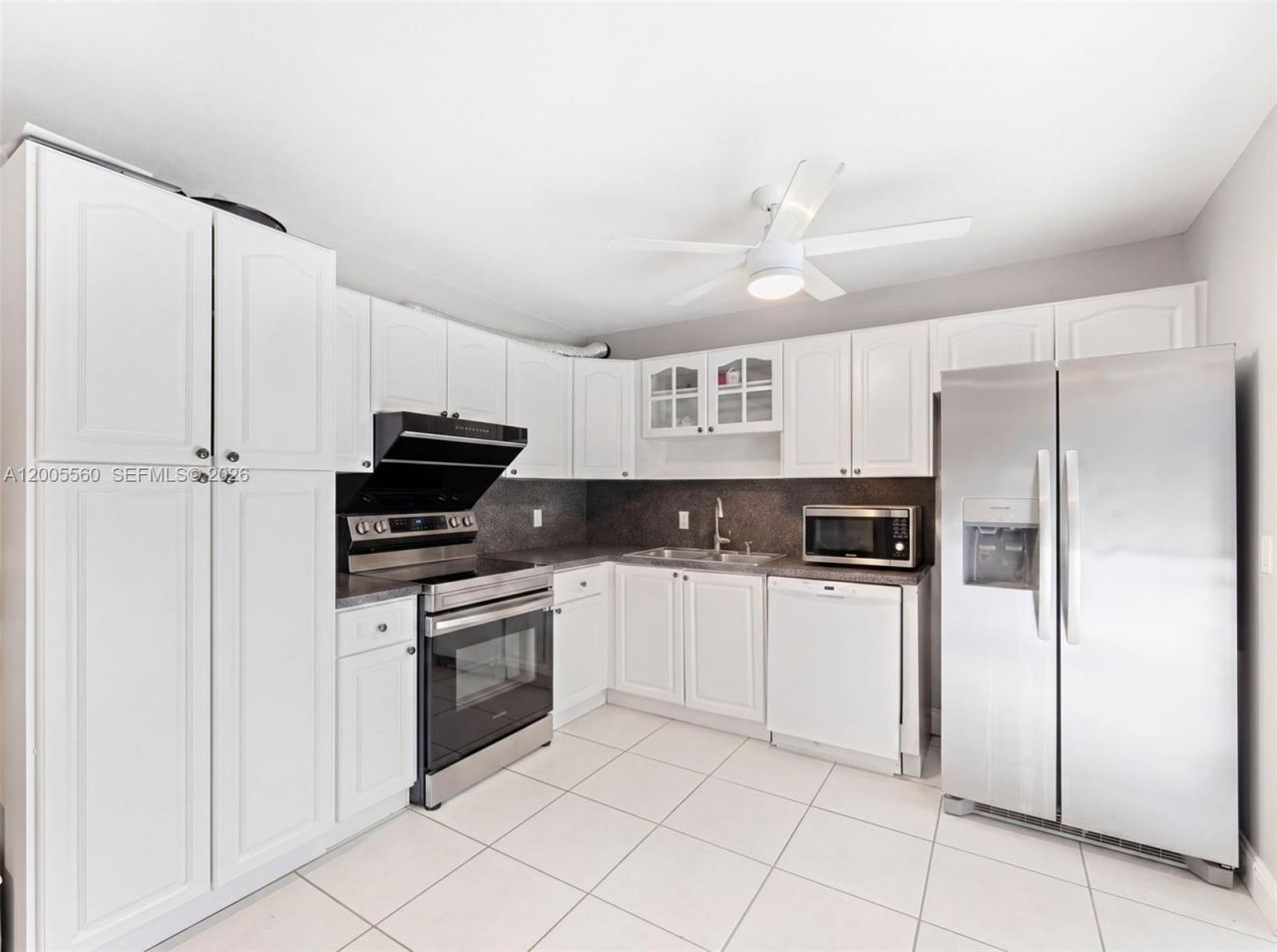2532 Camelot Ct, Cooper City, FL 33026 Photo