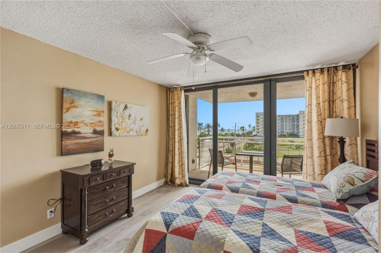 1600 S Ocean Dr , Unit 4G, Hollywood, FL 33019 Photo