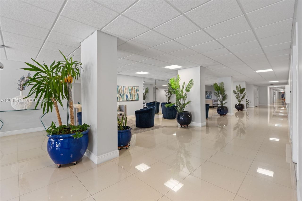 1600 S Ocean Dr , Unit 4G, Hollywood, FL 33019 Photo