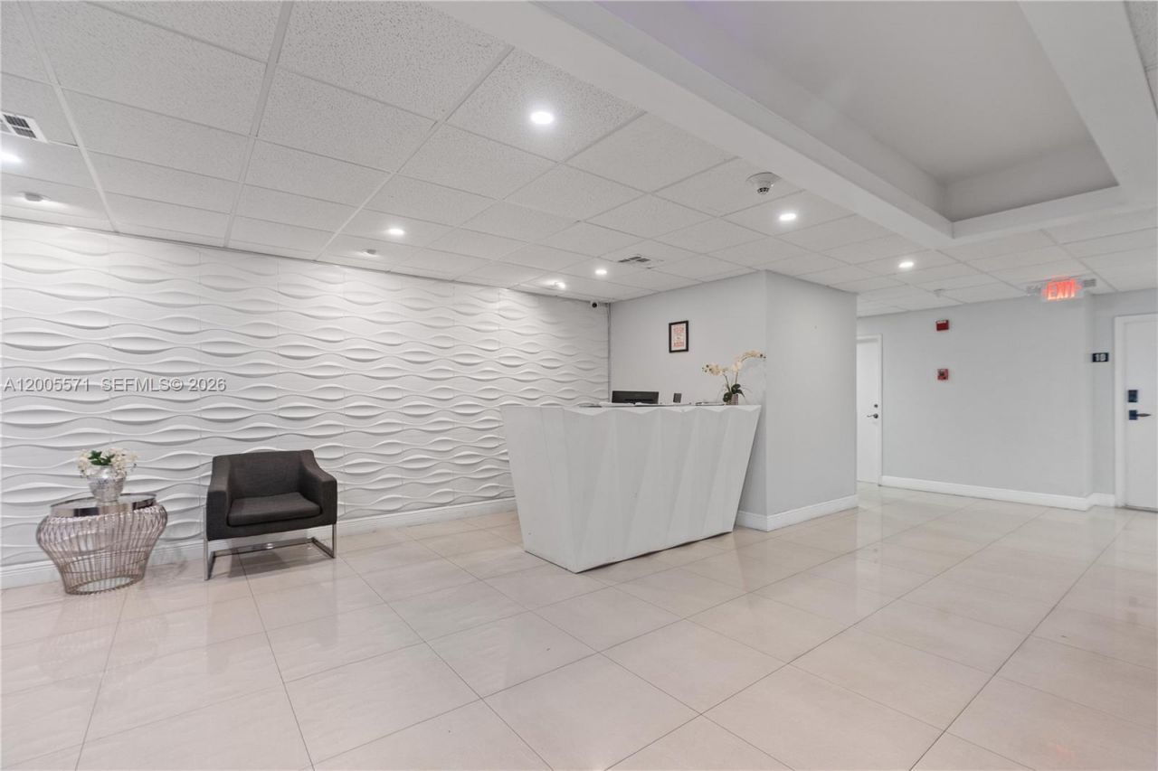 1600 S Ocean Dr , Unit 4G, Hollywood, FL 33019 Photo